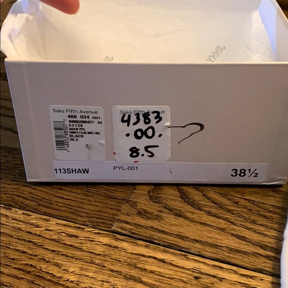 Peep toe slingbacks with a gold heel - Picture 7 of 8